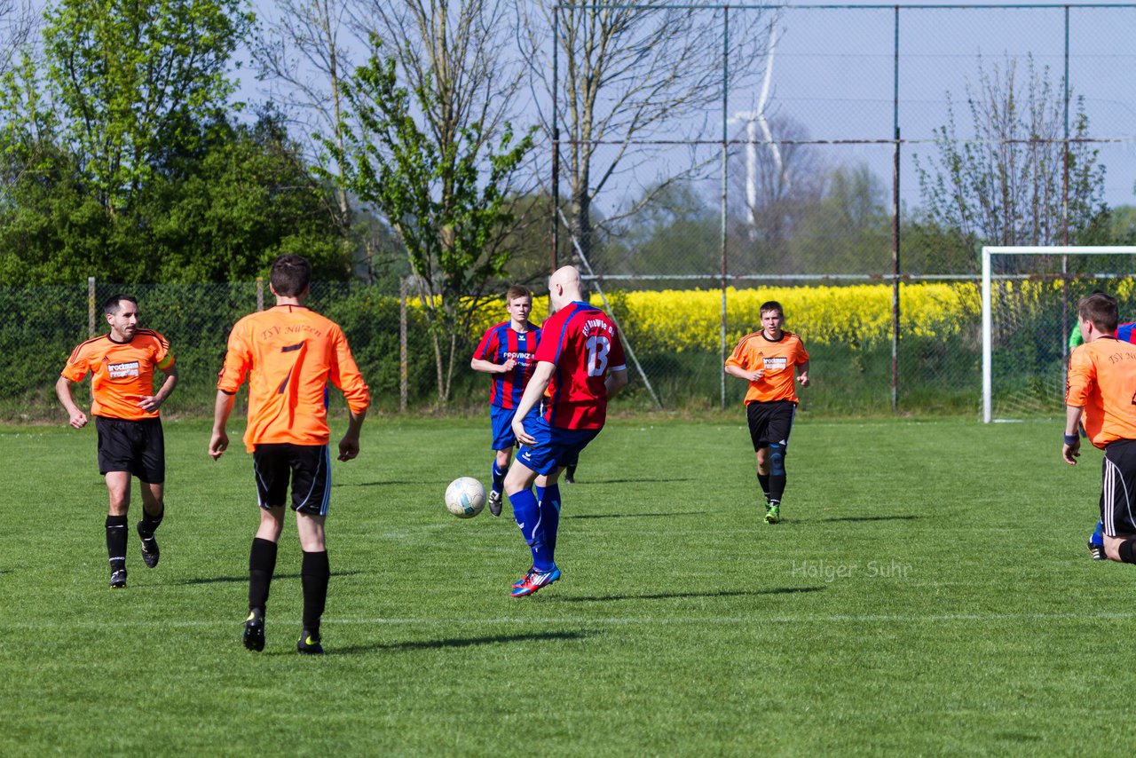 Bild 222 - Herren FSG BraWie 08 - TSV Ntzen : Ergebnis: 1:2